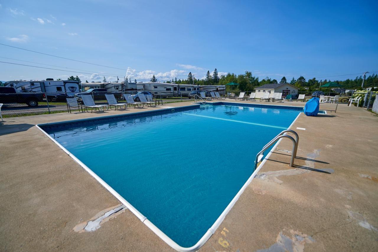 Narrows Too Camping Resort Loft Cottage 12 Трентон Экстерьер фото